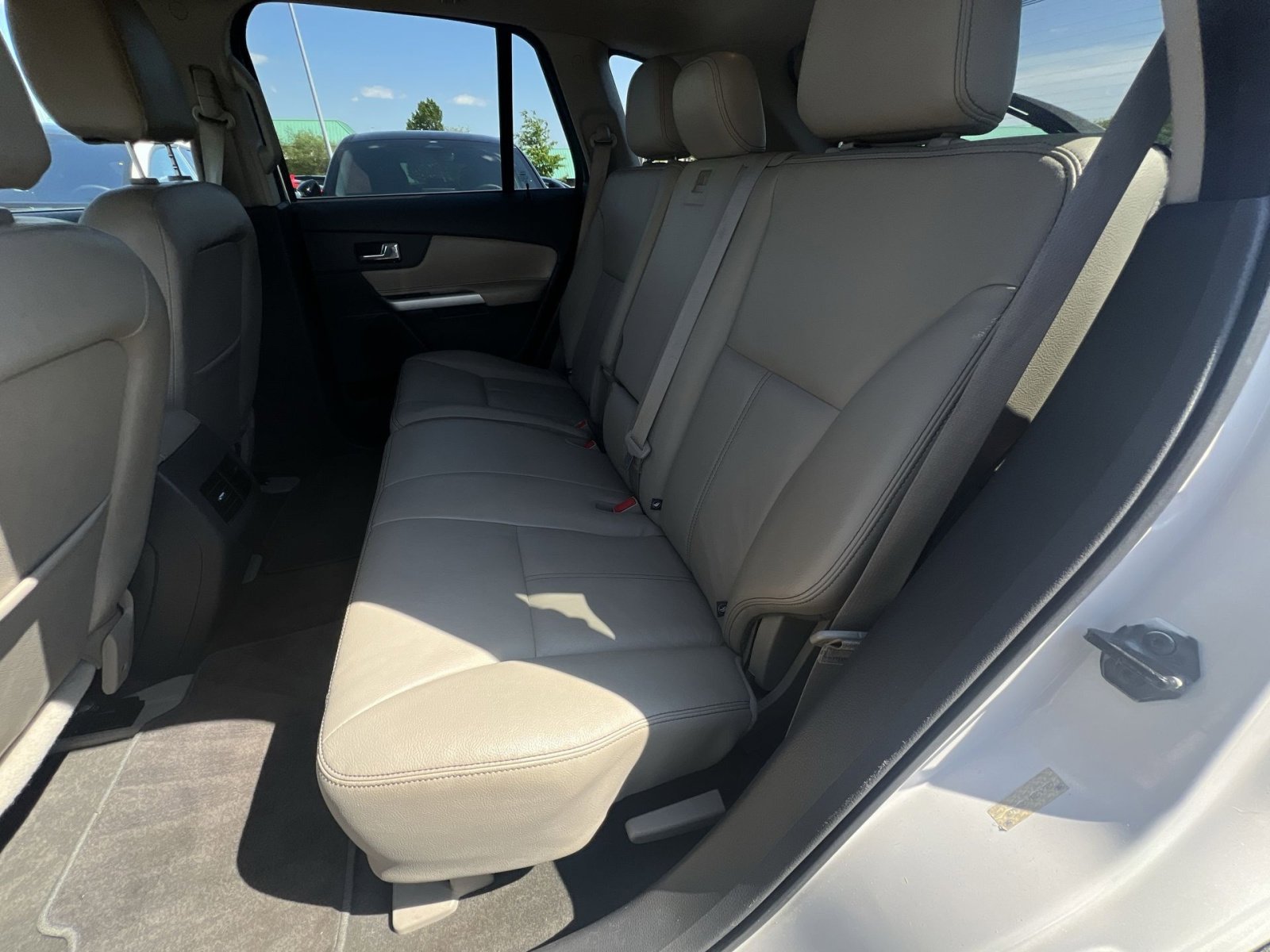 Used 2013 Ford Edge Limited FWD image 32