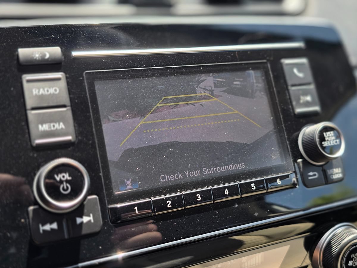 Used 2017 Honda CR-V LX image 36