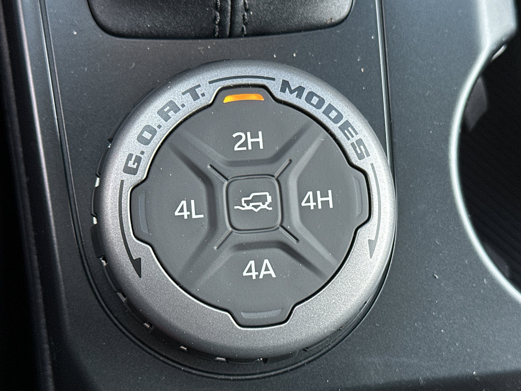 New 2025 Ford Bronco Badlands image 24