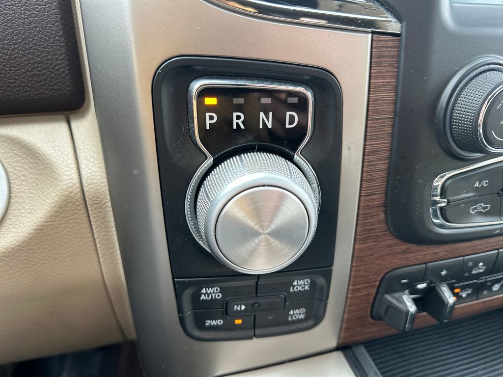 Used 2014 RAM 1500 Laramie w/ Convenience Group AWD/4WD image 16