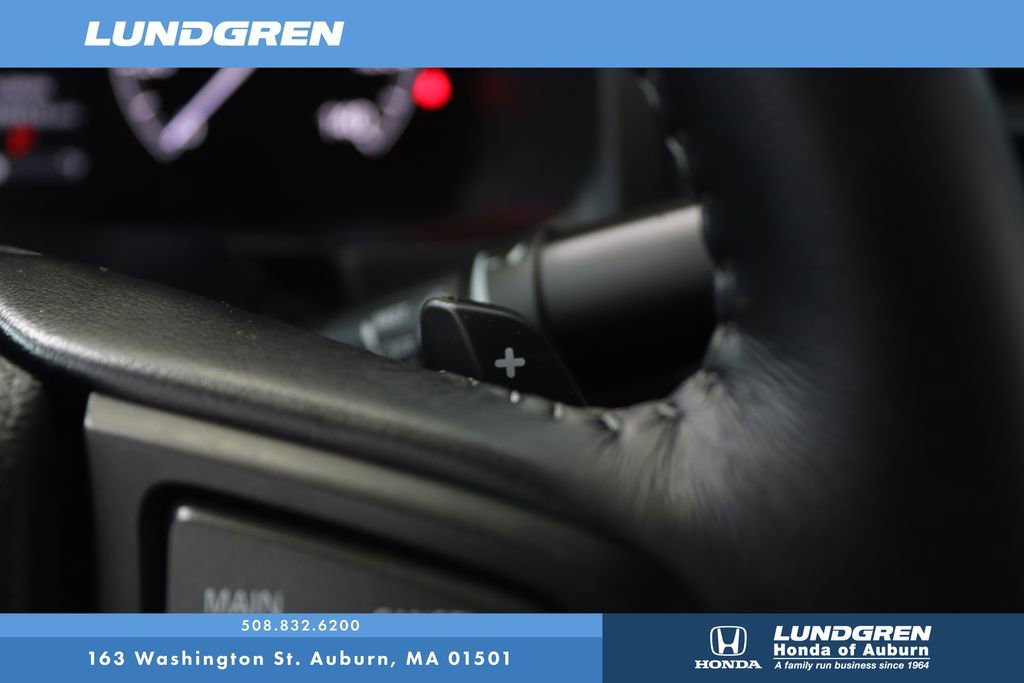 Used 2025 Honda Ridgeline Sport image 17