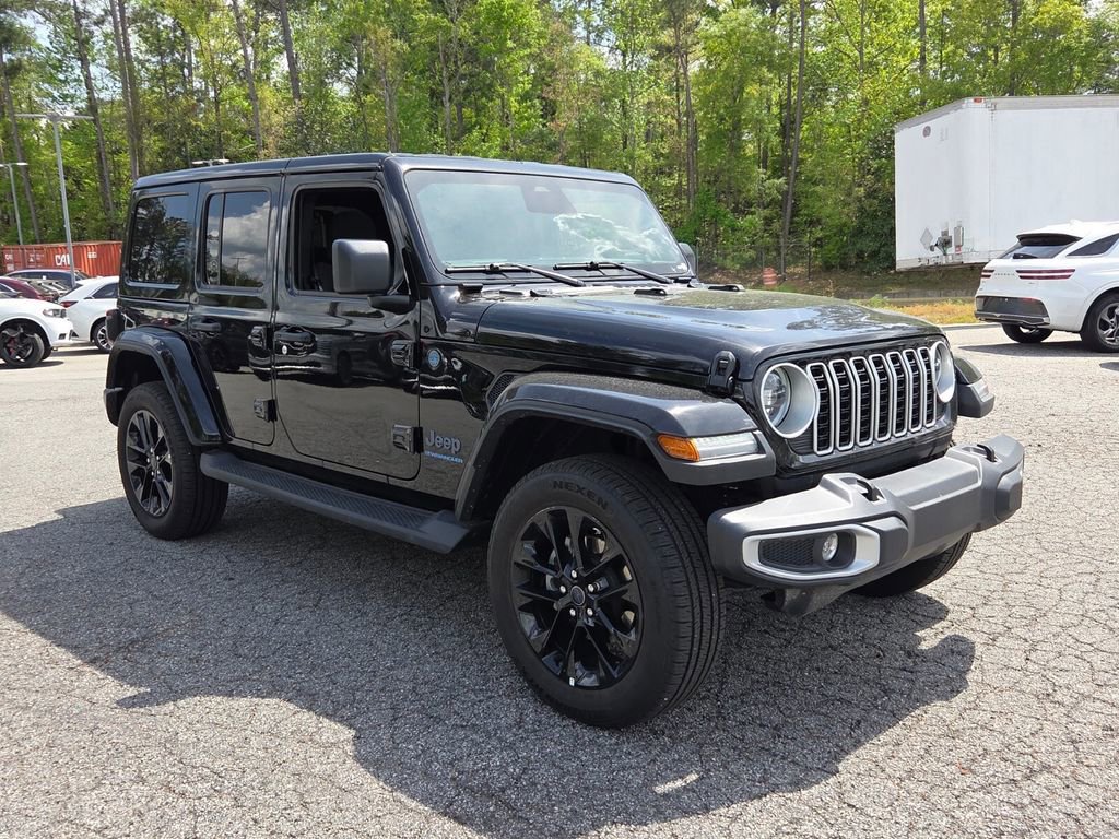 Used 2025 Jeep Wrangler Unlimited Sahara image 1