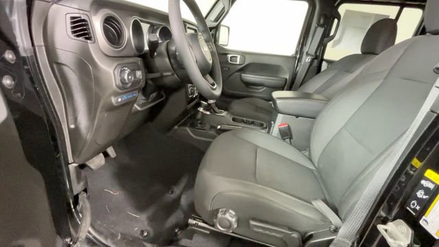 Used 2023 Jeep Wrangler Unlimited w/ 8.4" Radio Group AWD/4WD image 20