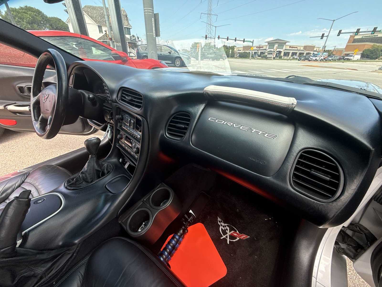 Used 1997 Chevrolet Corvette Coupe w/ Memory Pkg RWD image 27