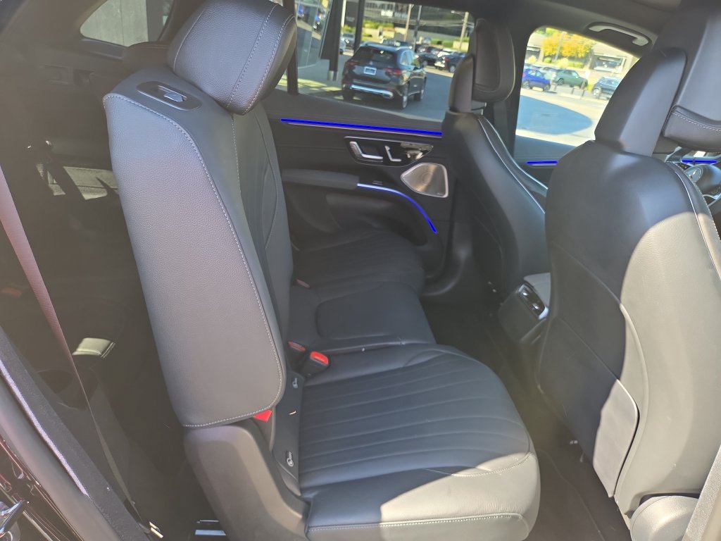 Certified 2023 Mercedes-Benz EQS 580 4MATIC SUV image 16