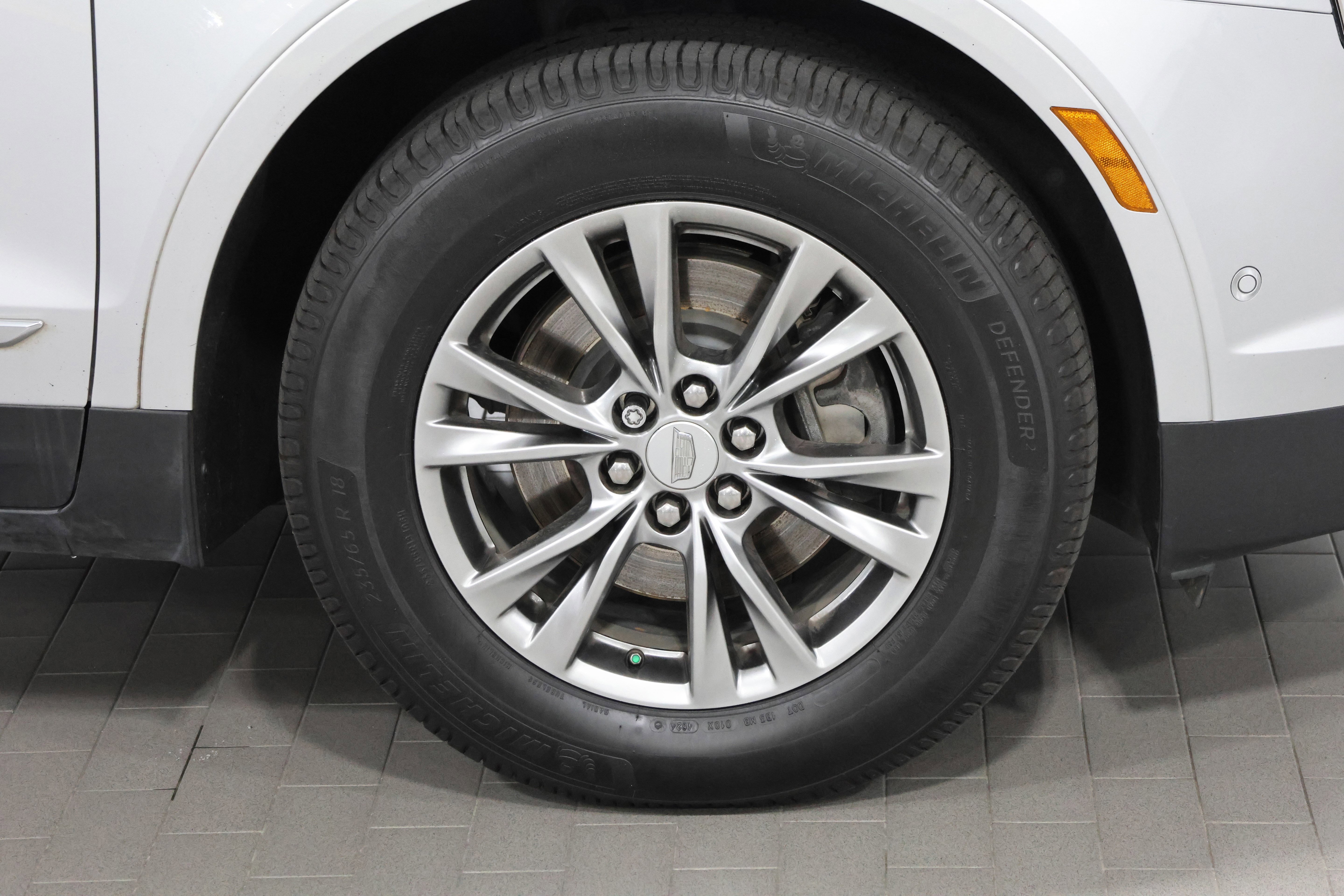 Used 2020 Cadillac XT5 Premium Luxury image 11