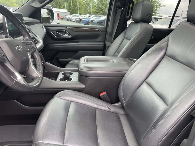 Used 2021 Chevrolet Tahoe Z71 w/ Luxury Package AWD/4WD image 18