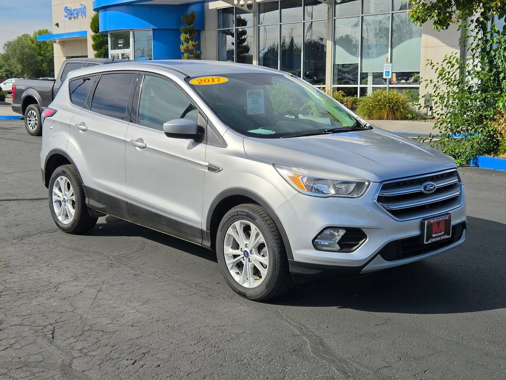 Used 2017 Ford Escape SE