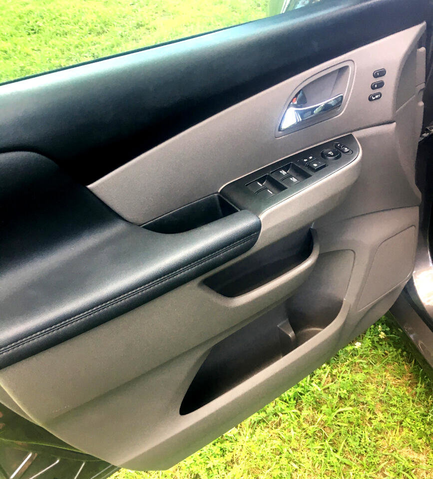 Used 2016 Honda Odyssey Touring image 8