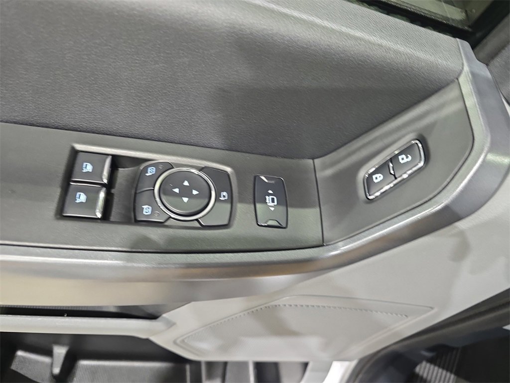 Used 2024 Ford F450 XLT w/ 360-Degree Camera Package image 26