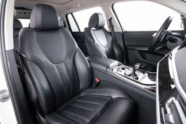 Used 2020 BMW X7 xDrive40i w/ Cold Weather Package image 34