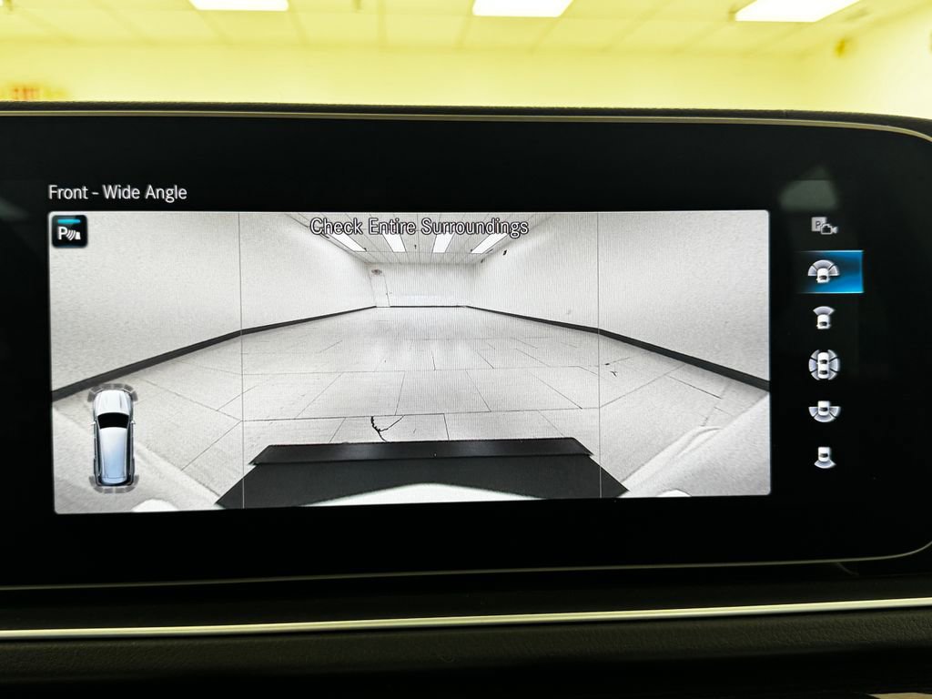 Used 2022 Mercedes-Benz GLS 450 4MATIC image 24