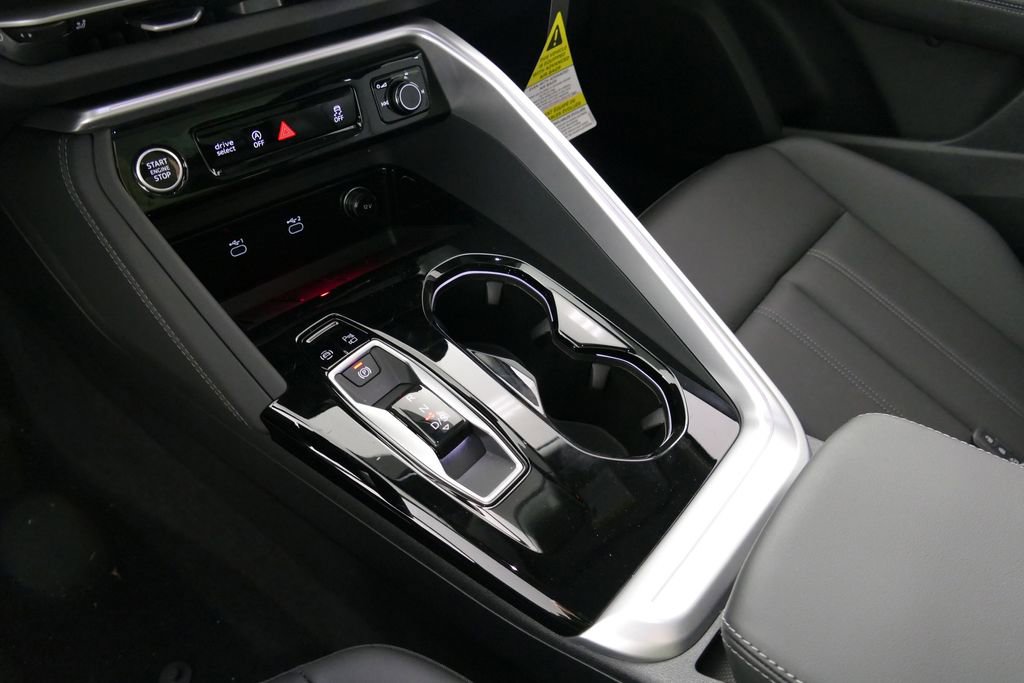New 2025 Audi Q5 Premium Plus image 11