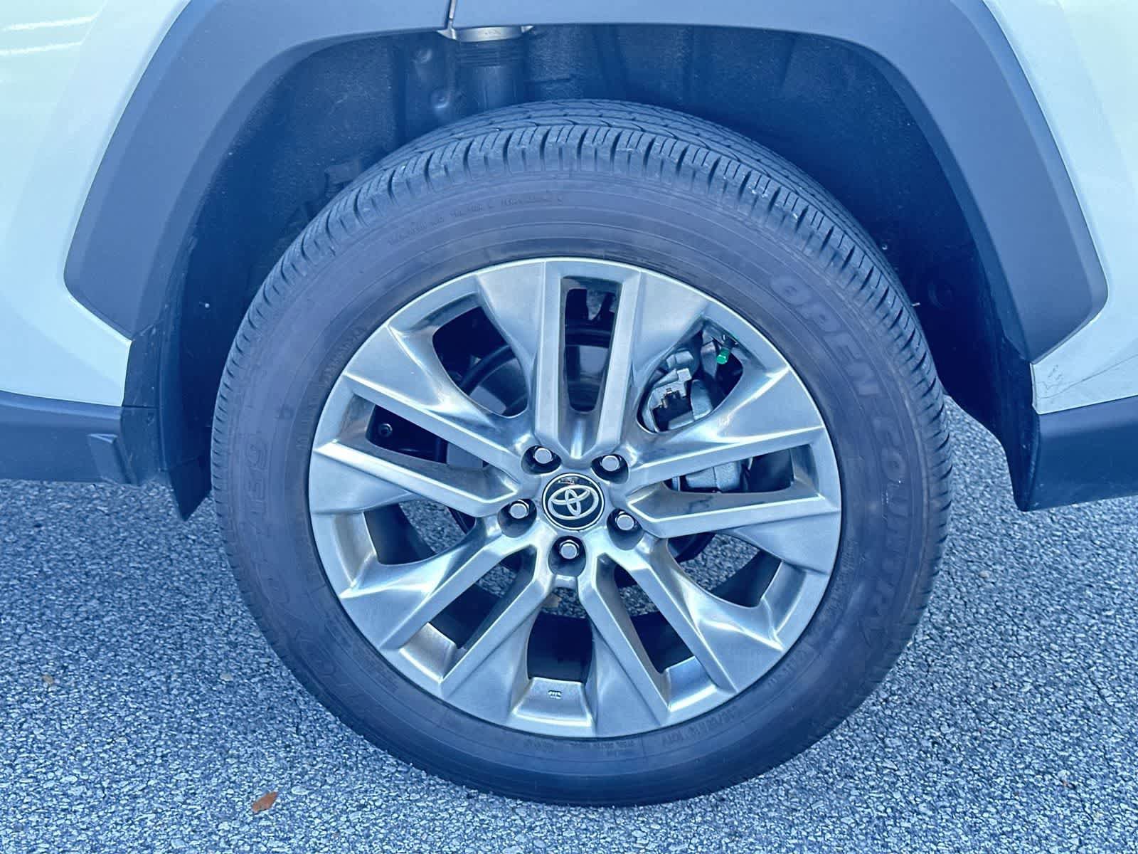 Used 2025 Toyota RAV4 XLE Premium w/ Weather Package AWD/4WD image 12