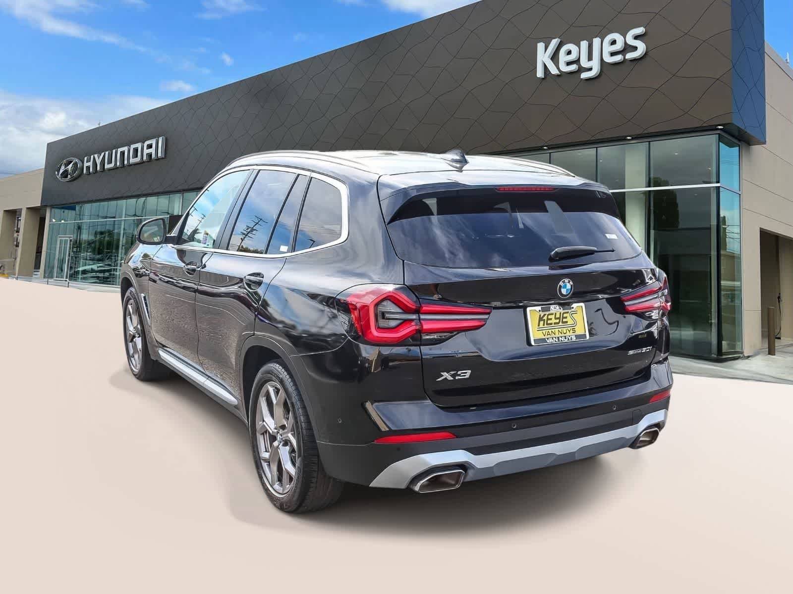 Used 2023 BMW X3 sDrive30i w/ Premium Package w/ZPA RWD image 7