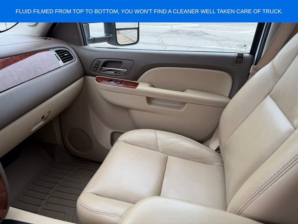 Used 2014 Chevrolet Silverado 2500 LTZ w/ LTZ Plus Package image 27