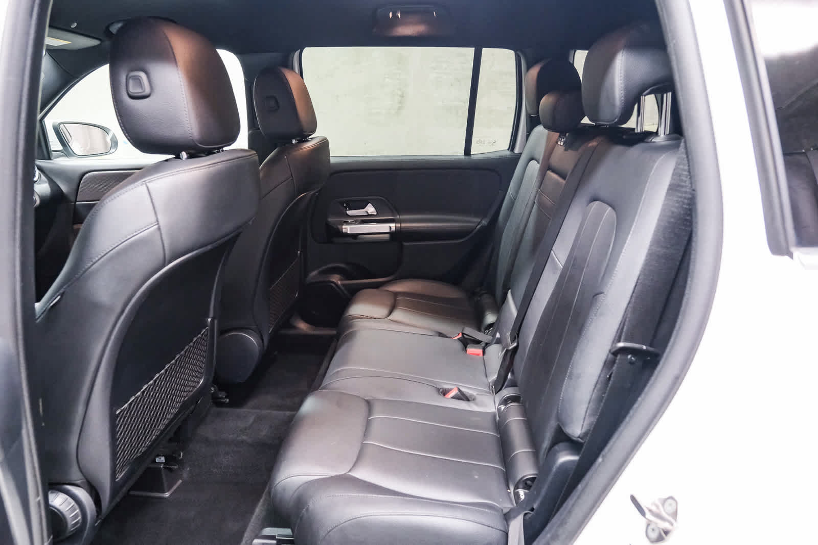 Used 2022 Mercedes-Benz GLB 250 image 23