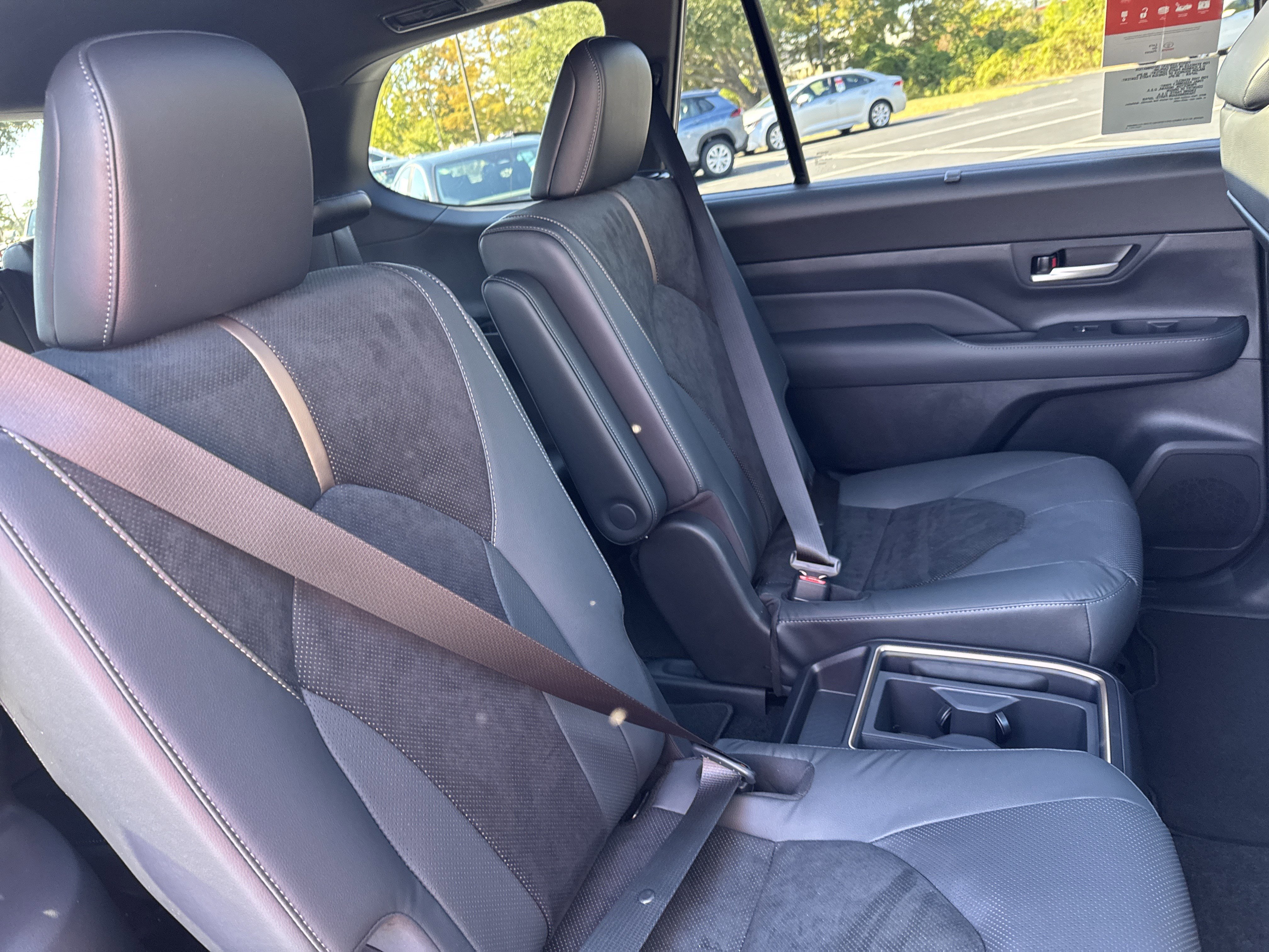 New 2026 Toyota Grand Highlander AWD Hybrid image 33