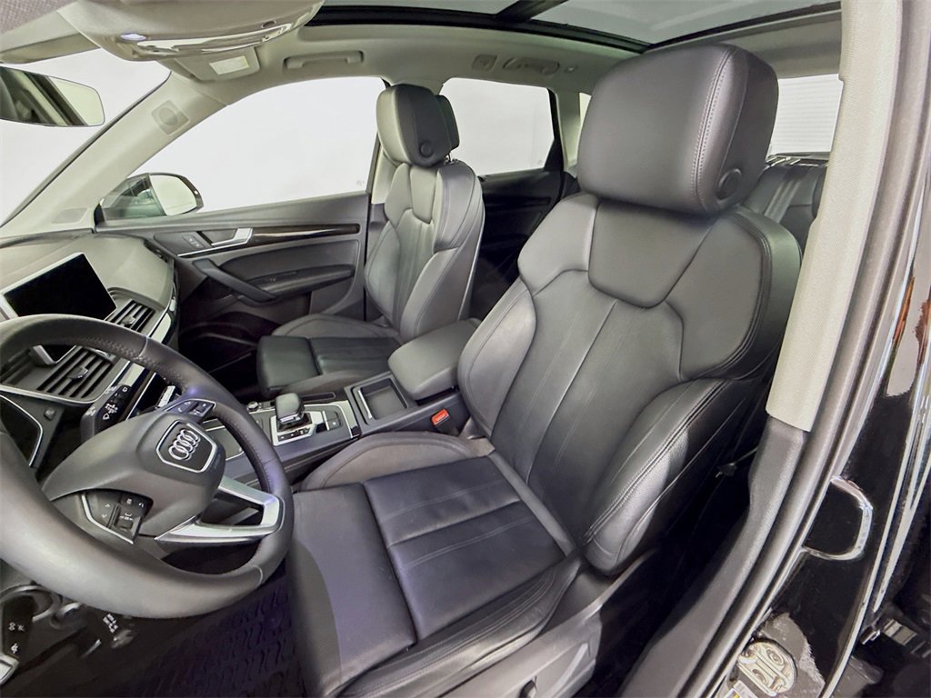 Used 2018 Audi Q5 Prestige w/ Prestige Package image 5