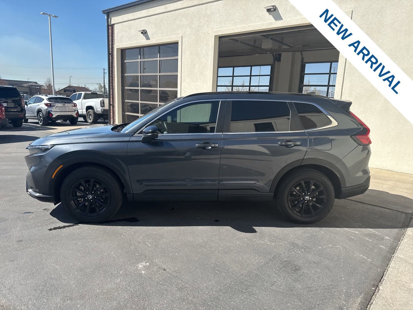 Used 2025 Honda CR-V Sport-L image 4