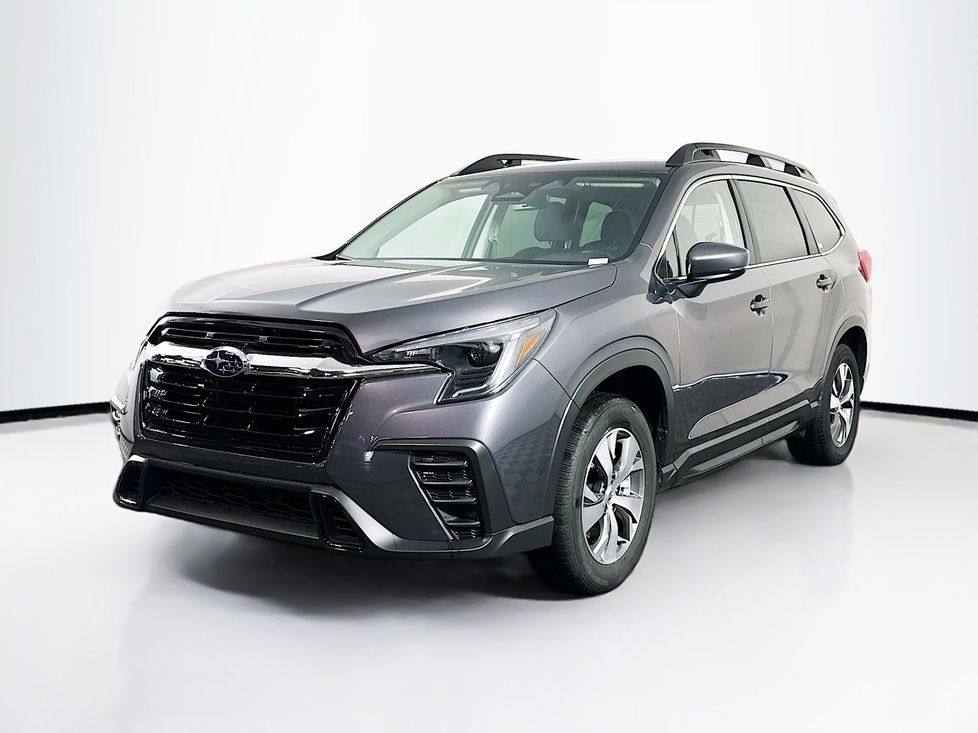 Used 2025 Subaru Ascent Premium image 3