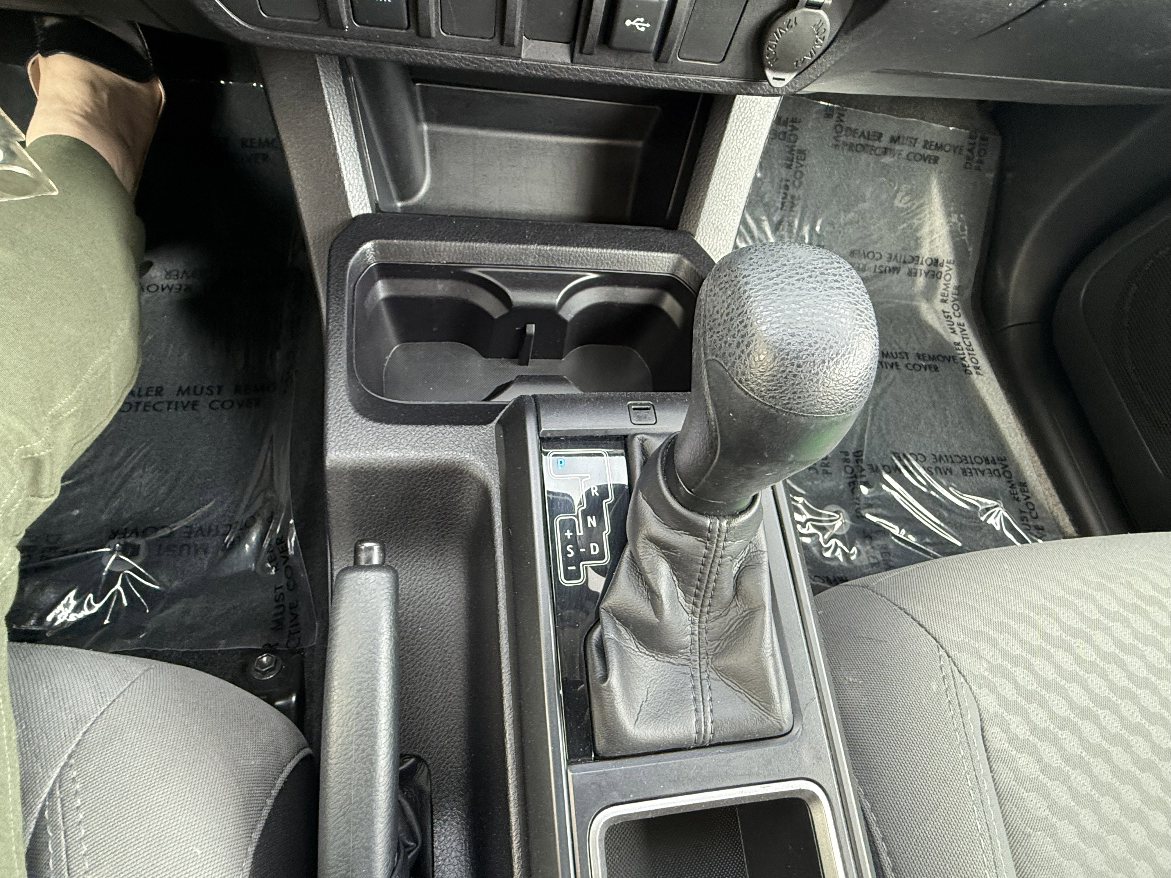 Certified 2022 Toyota Tacoma SR image 14