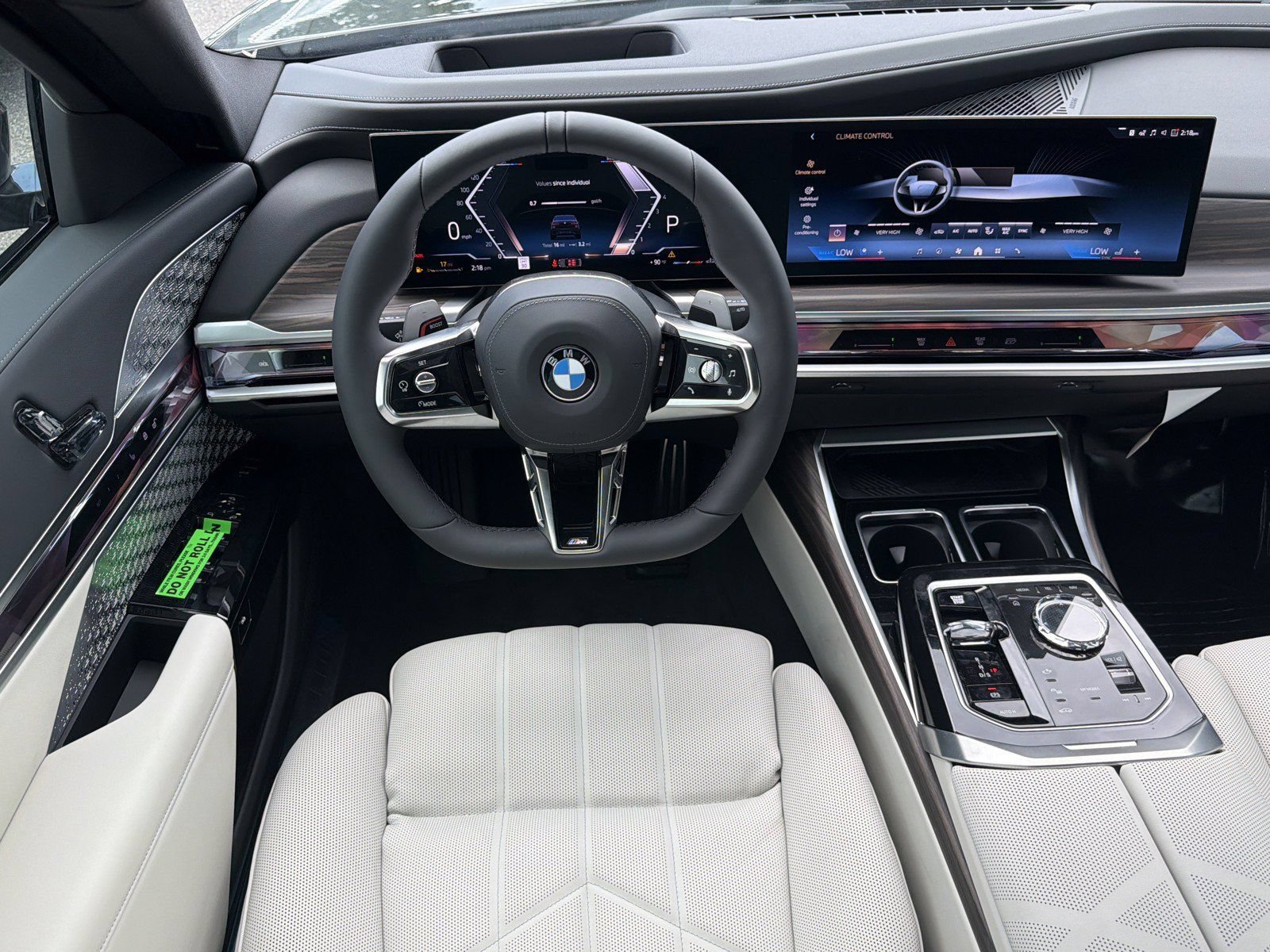 New 2026 BMW 760i xDrive AWD/4WD image 15