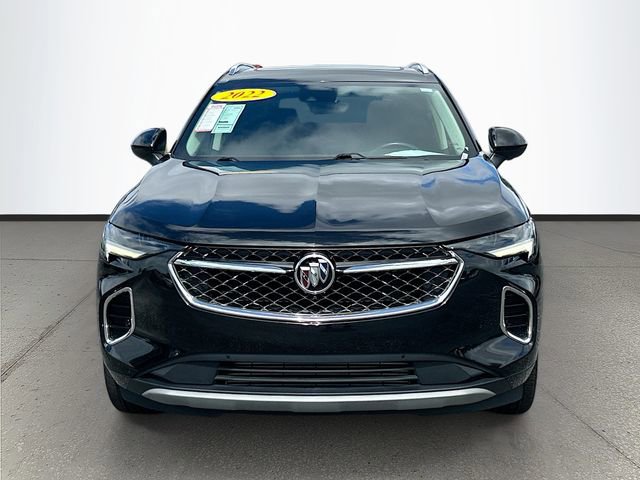 Used 2022 Buick Envision Avenir w/ Technology Package II FWD image 2