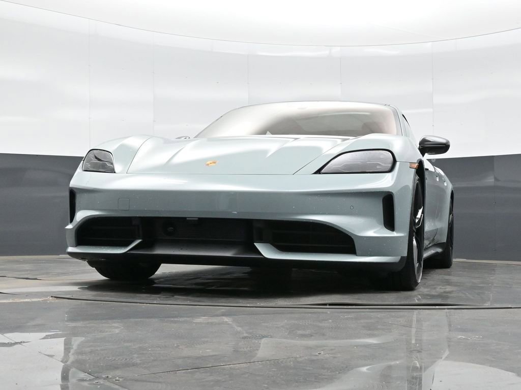 New 2026 Porsche Taycan RWD image 41