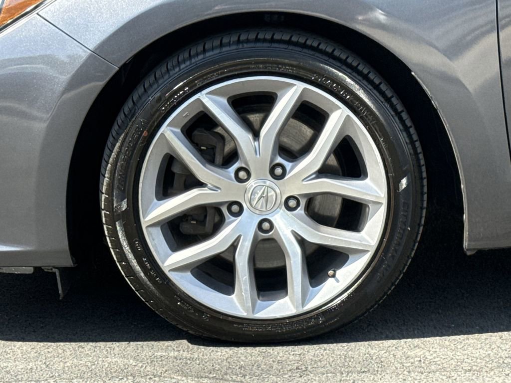 Used 2019 Acura ILX FWD image 19