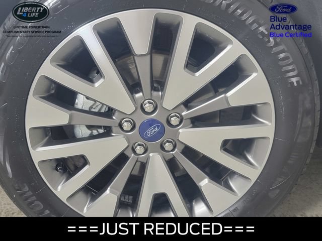 Certified 2022 Ford Escape Titanium w/ Class II Trailer Tow Package AWD/4WD image 11