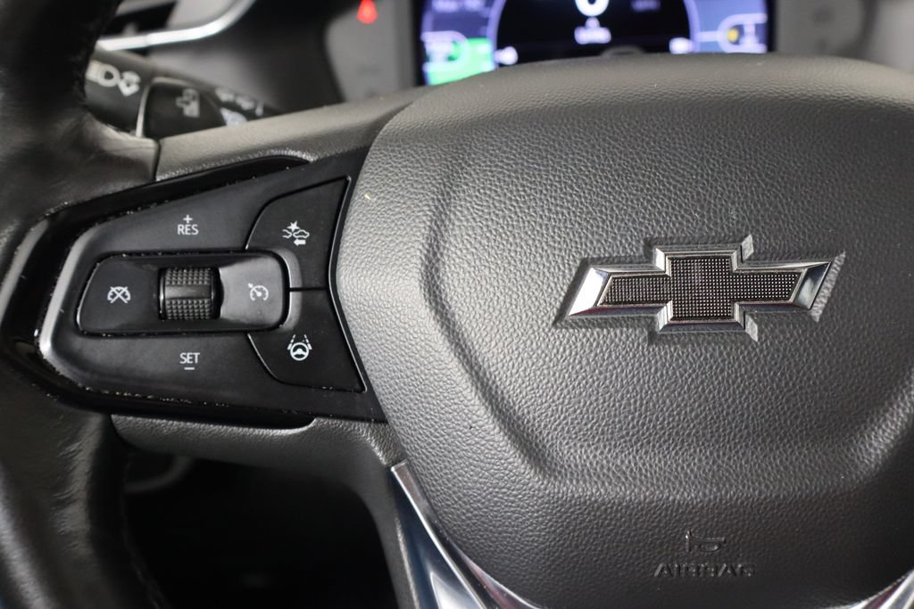 Used 2022 Chevrolet Bolt EUV Premier w/ Sun & Sound Package FWD image 8