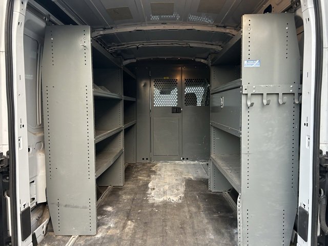 Used 2015 Ford Transit 250 130 Medium Roof image 10