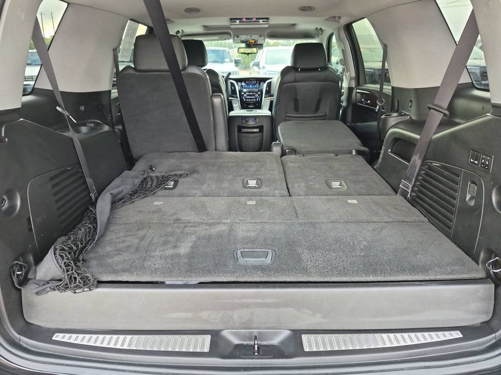 Used 2020 Cadillac Escalade Premium Luxury RWD image 46
