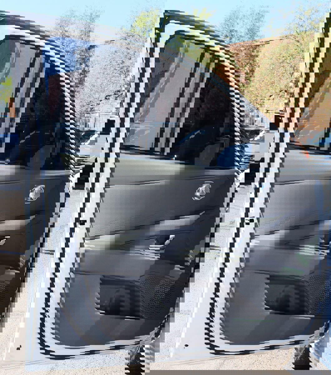 Used 2024 Hyundai Elantra SEL image 35