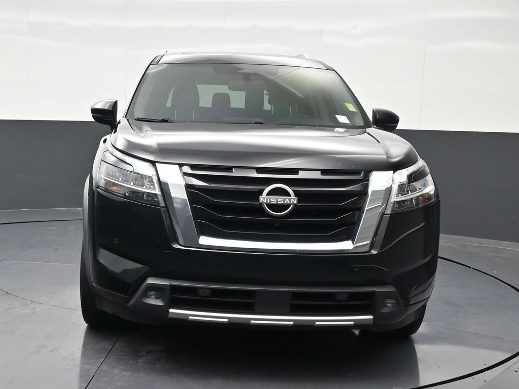 Used 2022 Nissan Pathfinder SL w/ SL Premium Package FWD image 9