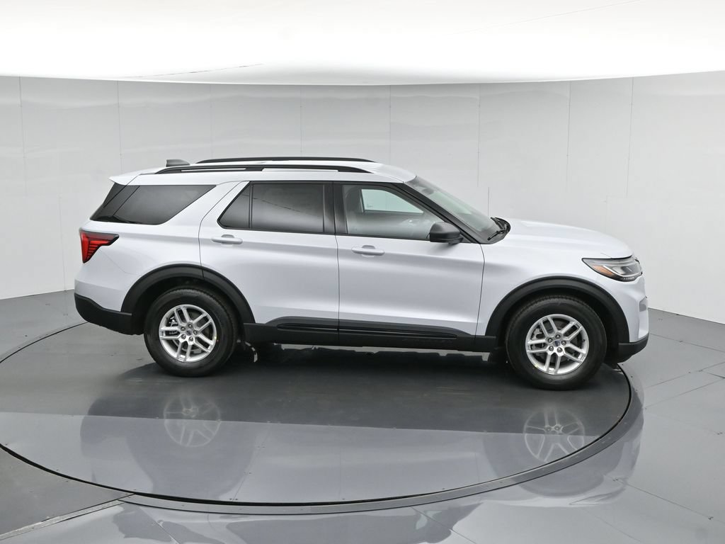 New 2026 Ford Explorer Active RWD image 54
