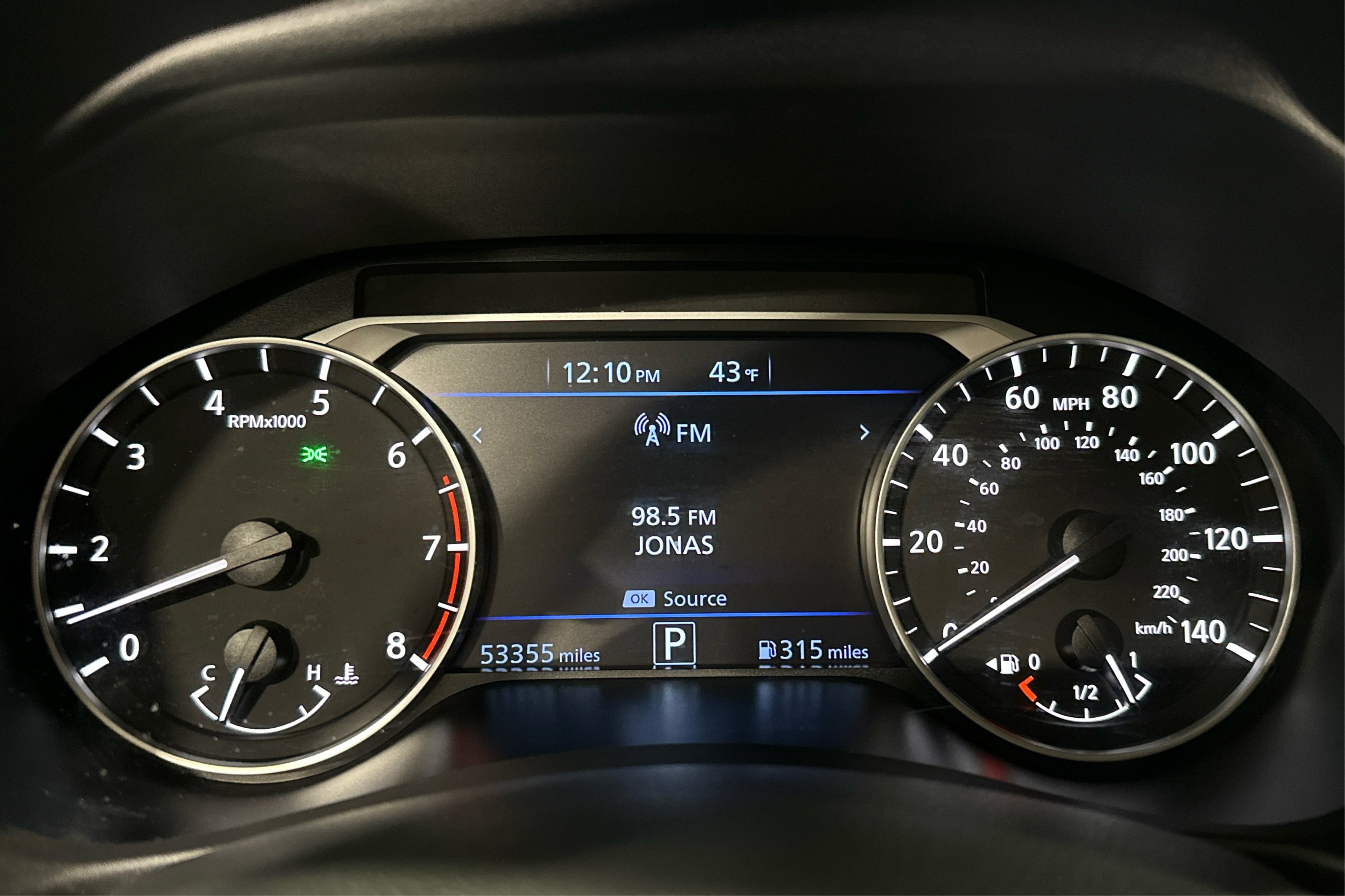 Used 2024 Nissan Altima 2.5 SV image 25