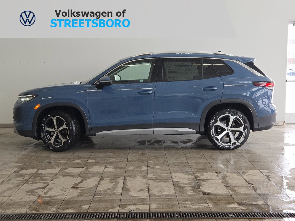 New 2026 Volkswagen Tiguan SE image 1