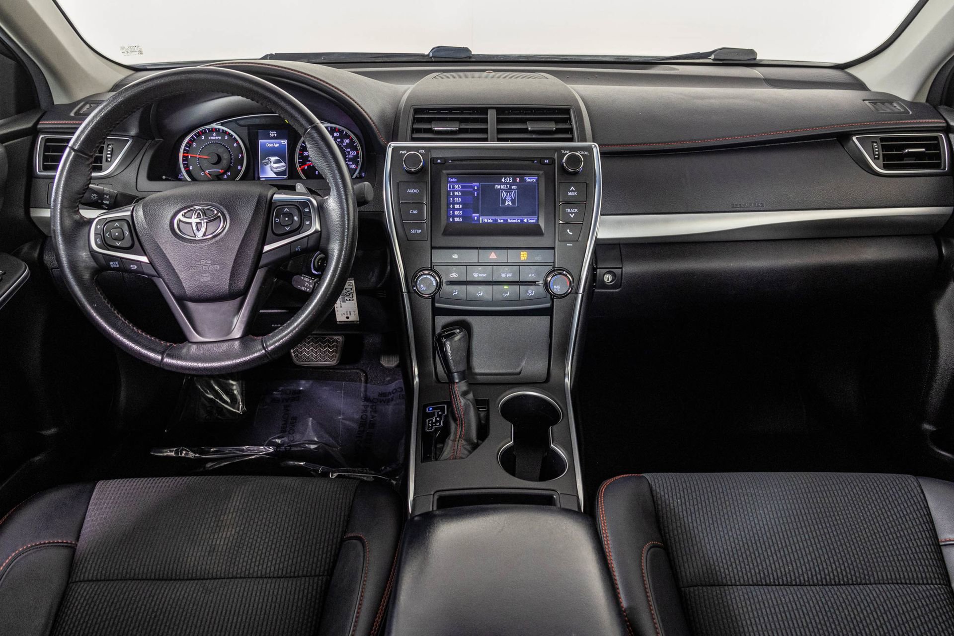 Used 2017 Toyota Camry SE FWD image 20