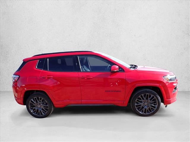 Used 2023 Jeep Compass Limited AWD/4WD image 5