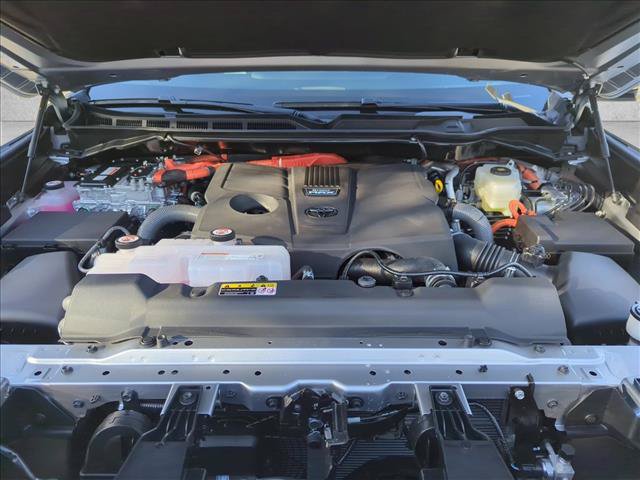 Certified 2025 Toyota Tundra Limited AWD/4WD image 17