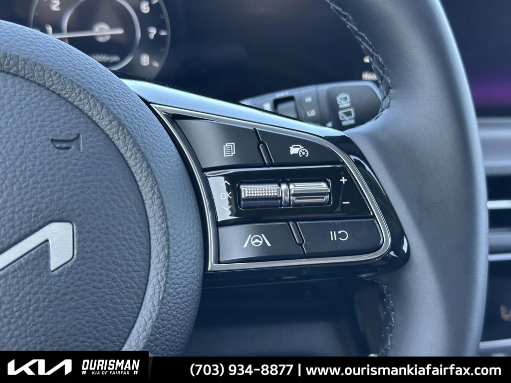 New 2025 Kia Seltos X-Line image 13