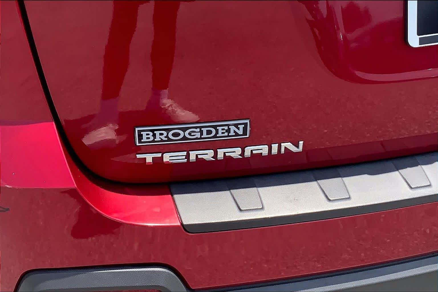 Used 2013 GMC Terrain SLT w/ Chrome and Technology Package FWD image 10