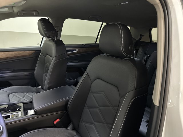 New 2026 Volkswagen Atlas SE image 14