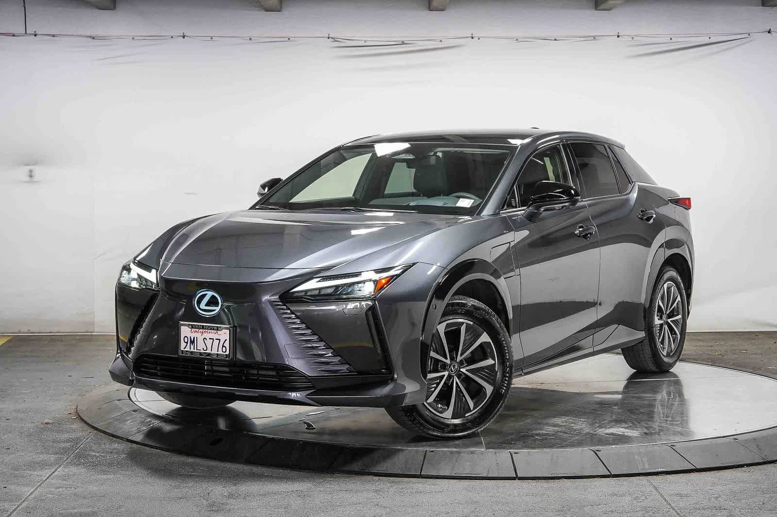 Used 2024 Lexus RZ 300e Premium FWD image 1