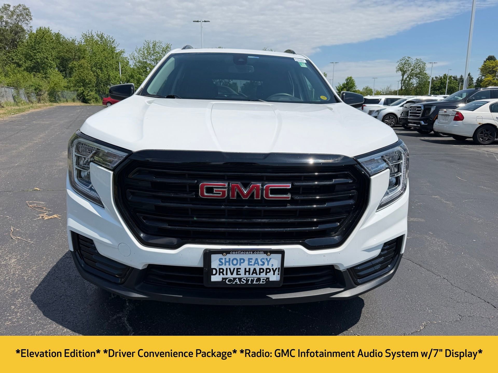 Used 2022 GMC Terrain SLE w/ Driver Convenience Package AWD/4WD image 2