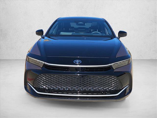 Used 2025 Toyota Crown Platinum image 2