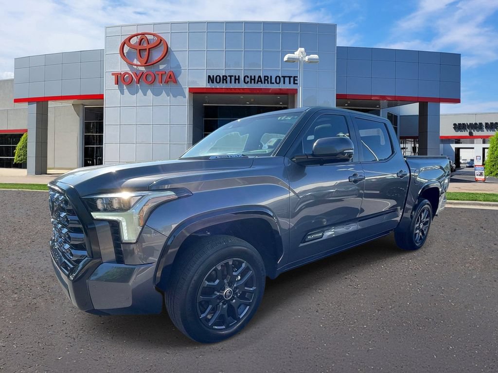 Used 2024 Toyota Tundra Platinum AWD/4WD image 5