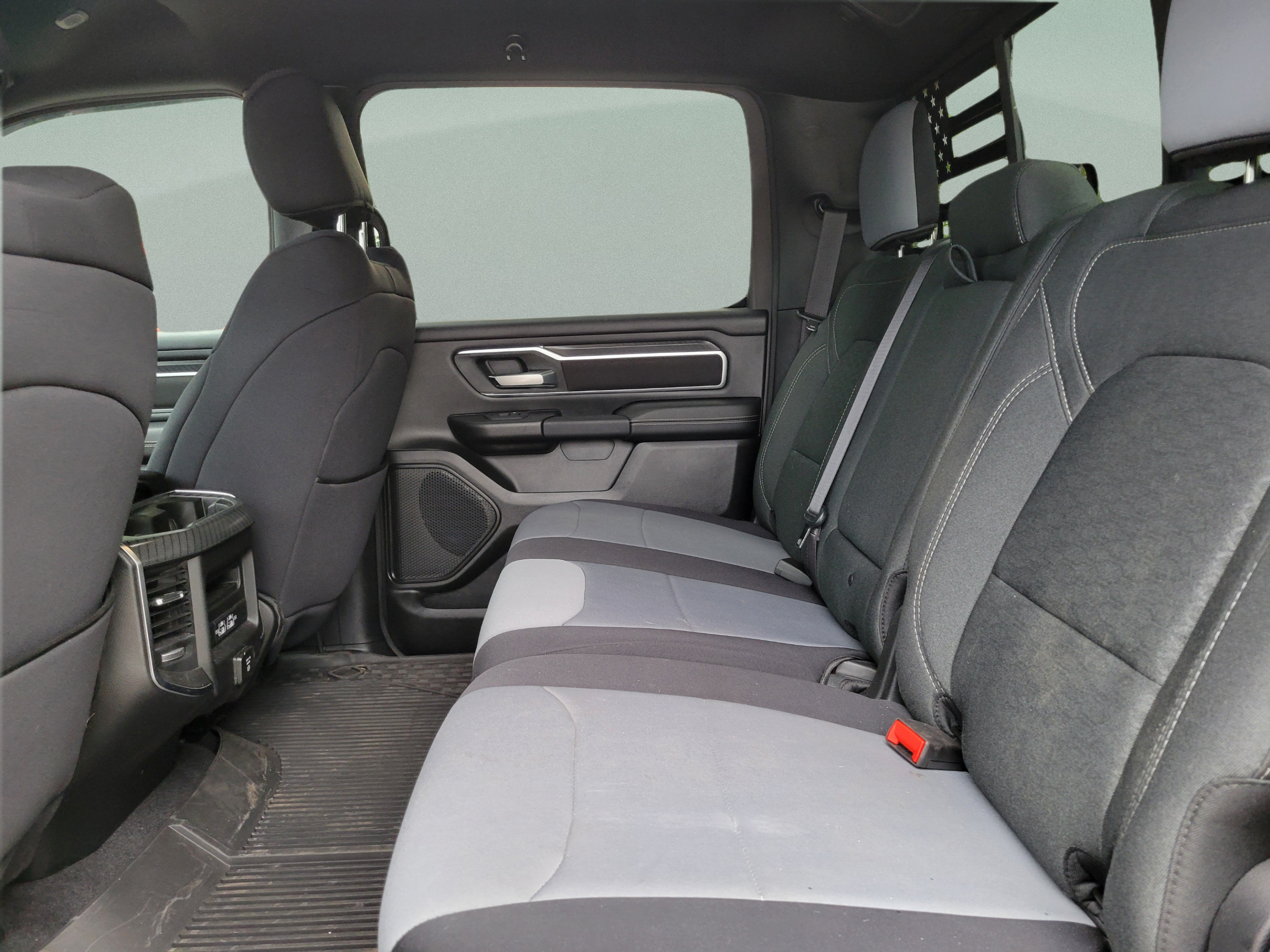 Used 2025 RAM 1500 Big Horn AWD/4WD image 6